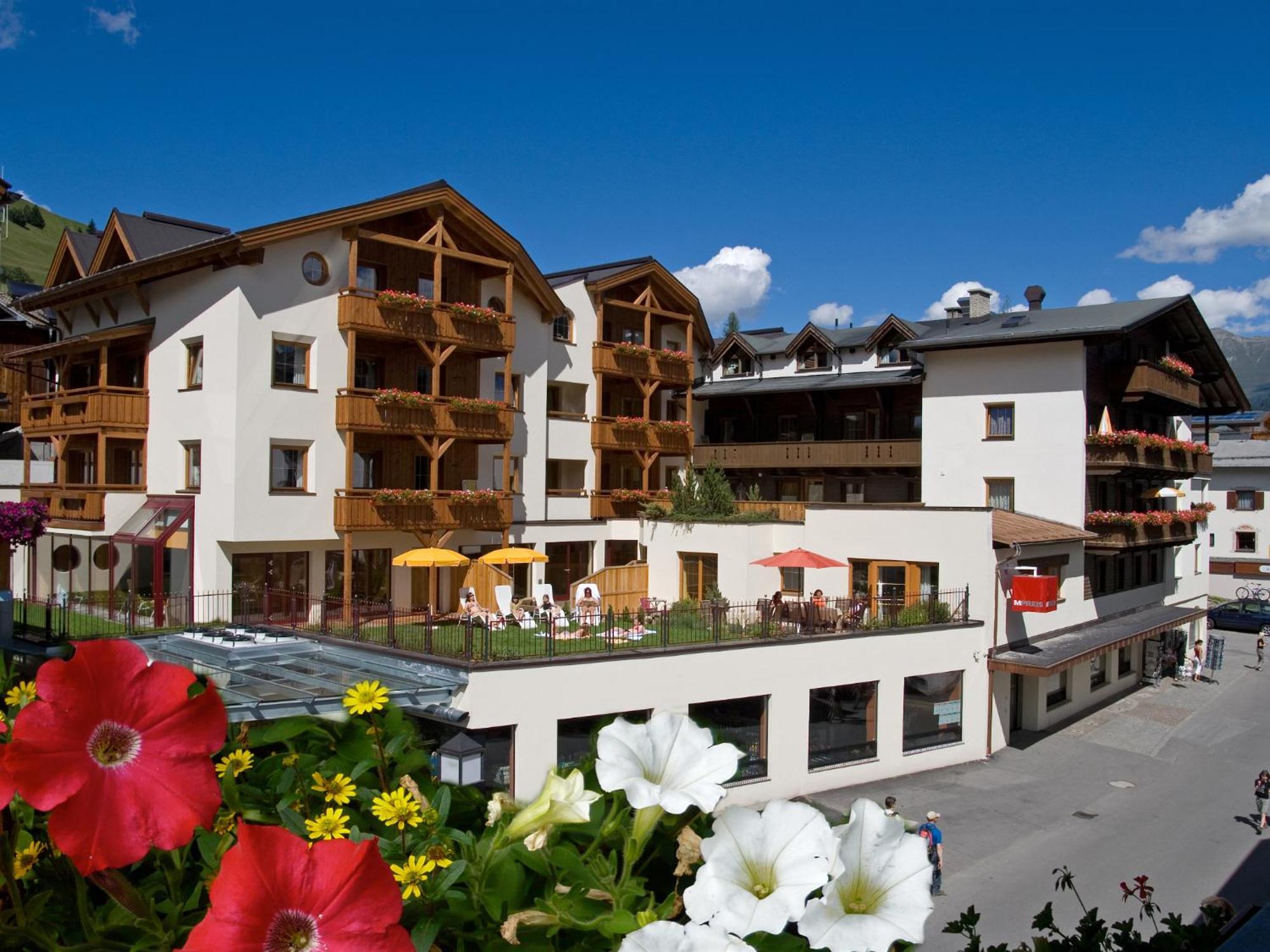 Naturhotel Feriengut Darrehof Serfaus Exterior foto