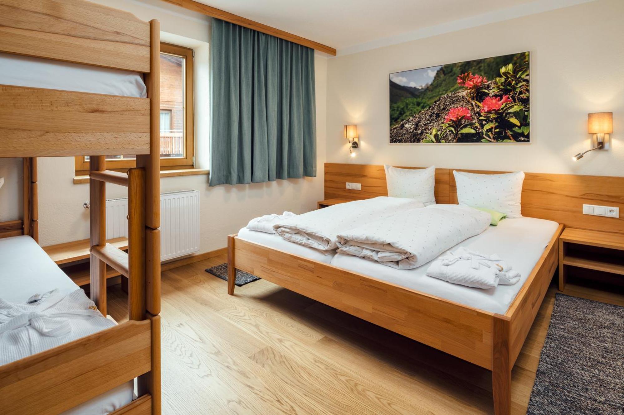 Naturhotel Feriengut Darrehof Serfaus Habitación foto